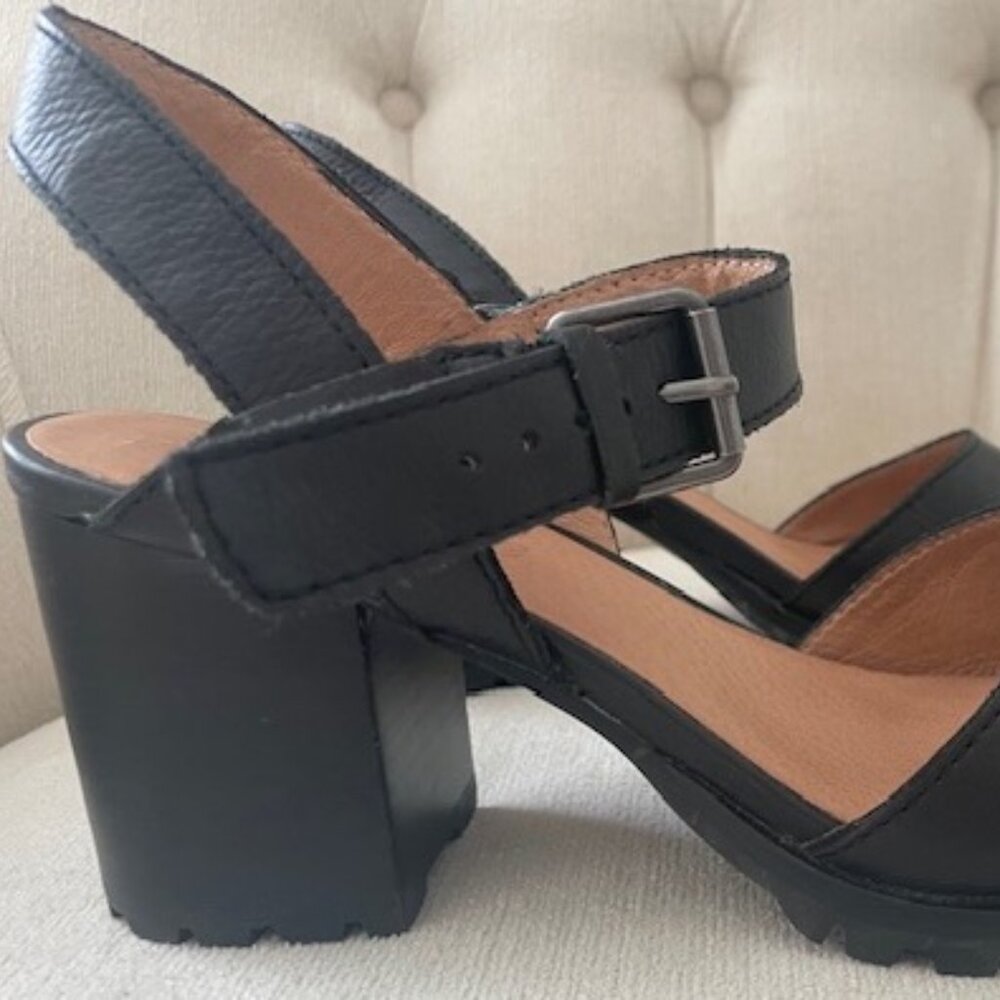 MADEWELL Womens Black Leather Slingback Lugsole Sandal Size 7.5 Preowned - Picture 2 of 6